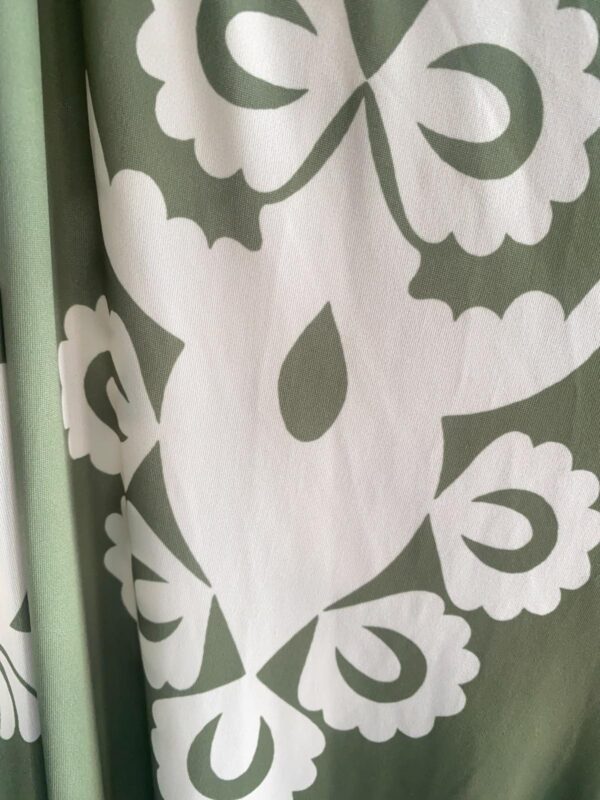 Pantalón estampado Ikat verde oliva - Imagen 2
