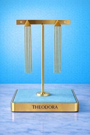 Pendiente Cascada Triangular dorada